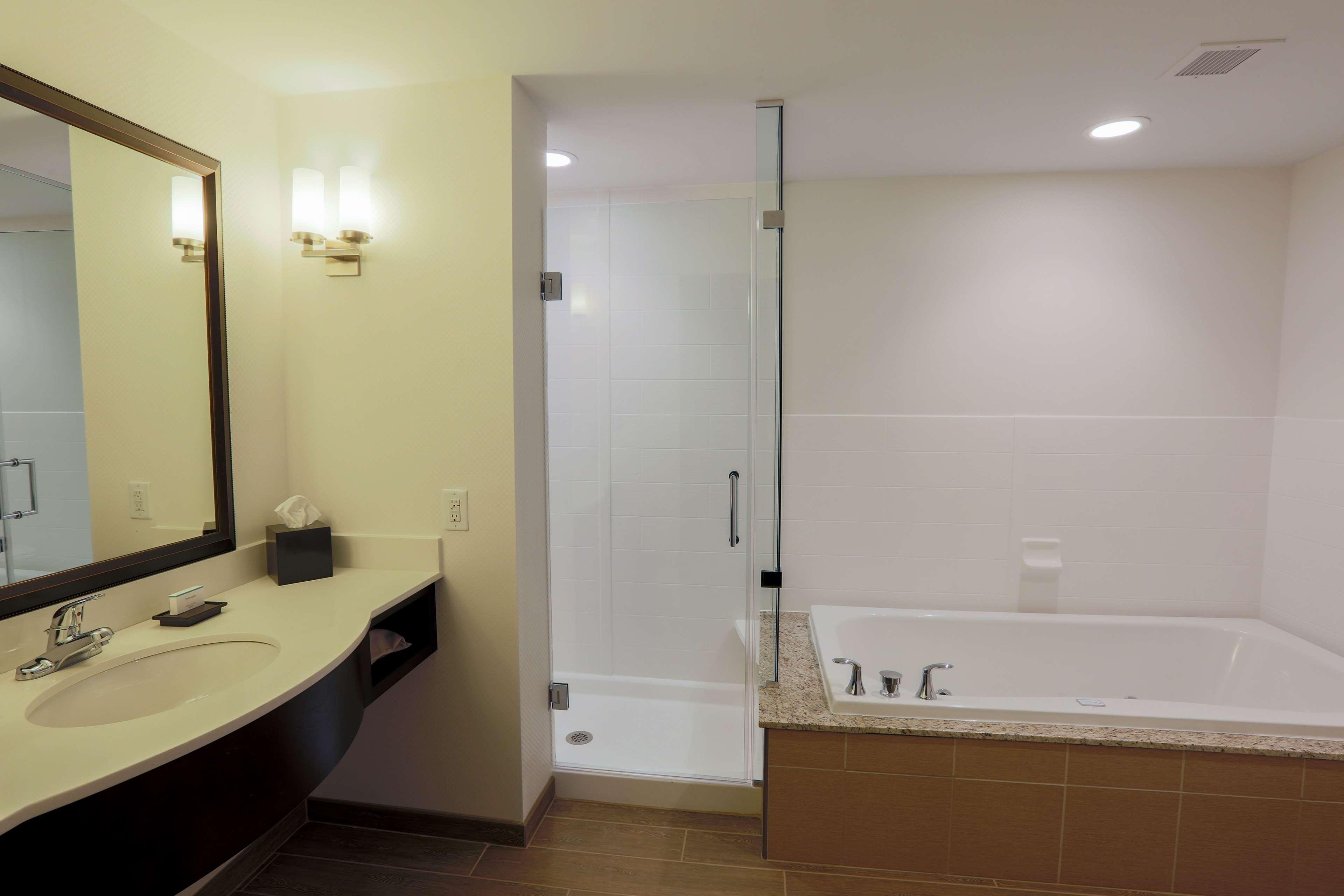 Hilton Garden Inn Indiana At Iup Ngoại thất bức ảnh